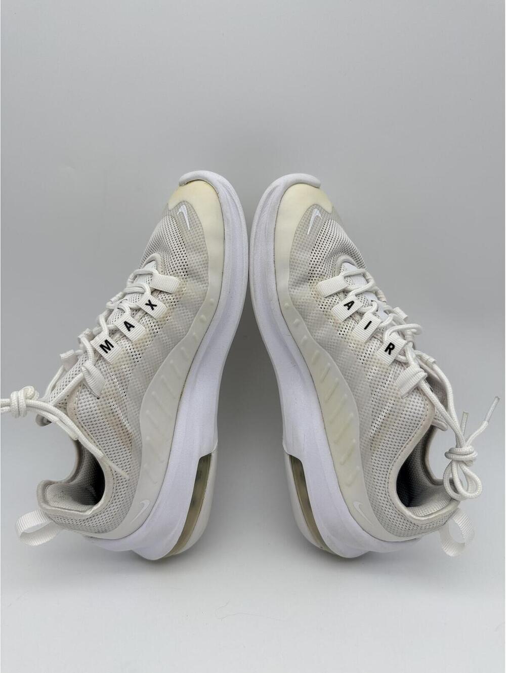 Nike Air Max Axis Women's Running Shoes Triple White Size 7 - Picture 8 of 10